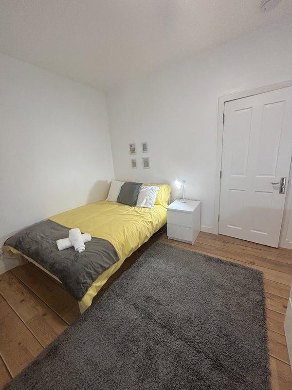 Room Clearburn Gardens in City of Edinburgh