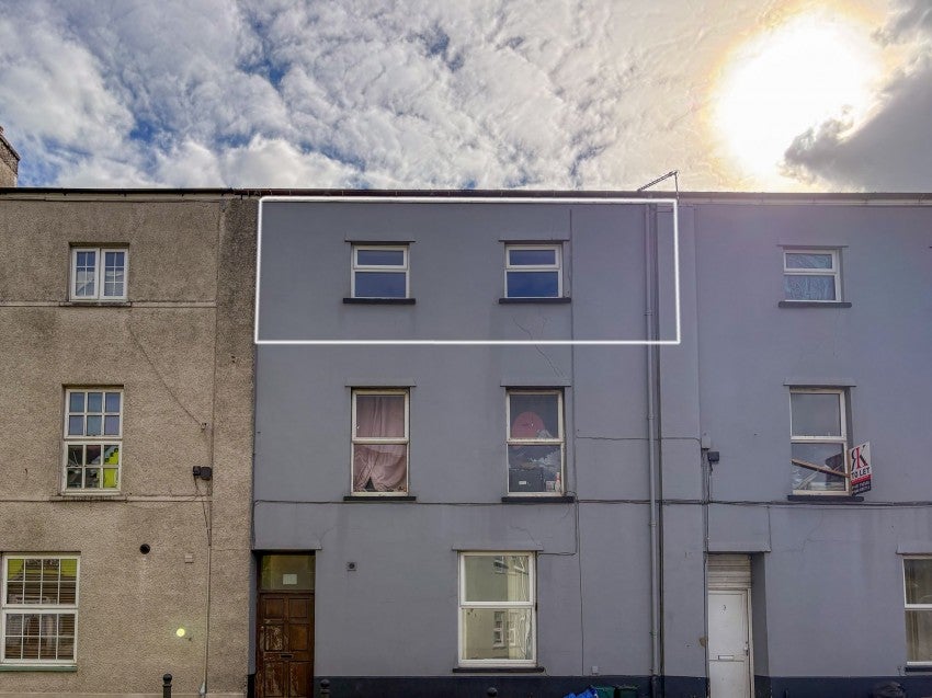 Flat Castle Terrace in Narberth