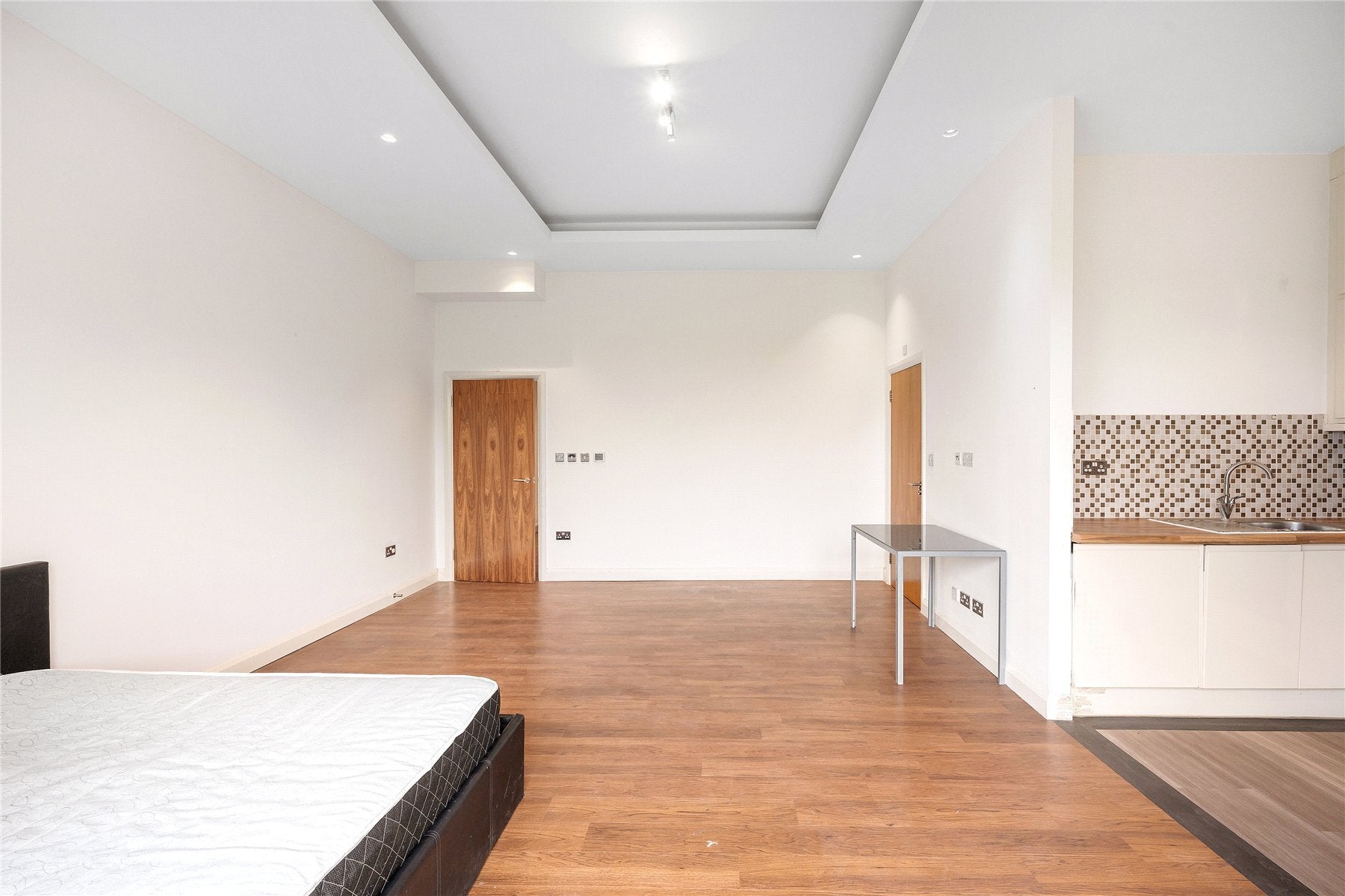 Flat Durnsford Road in Greater London