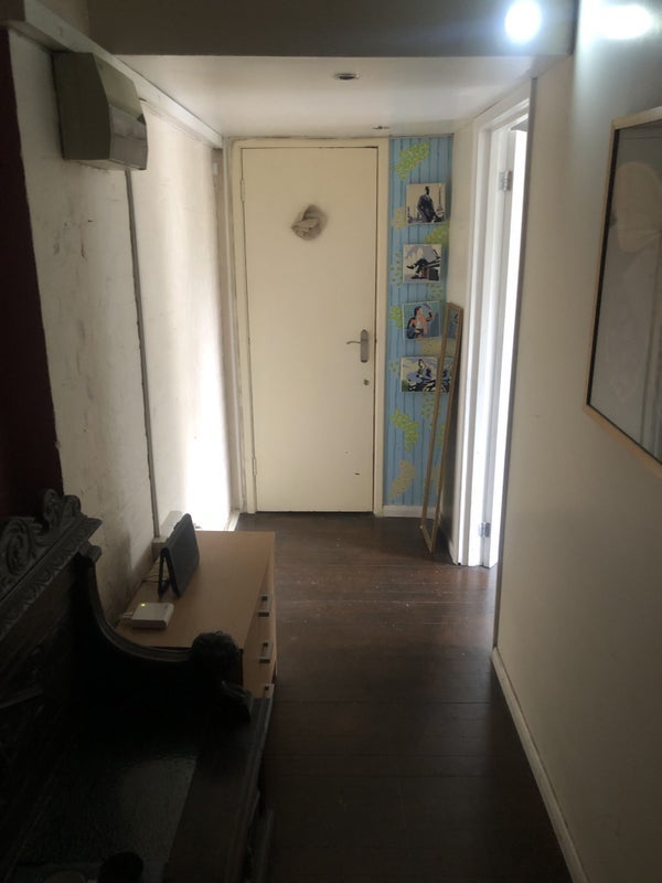 Flat Twig Folly Close in Greater London