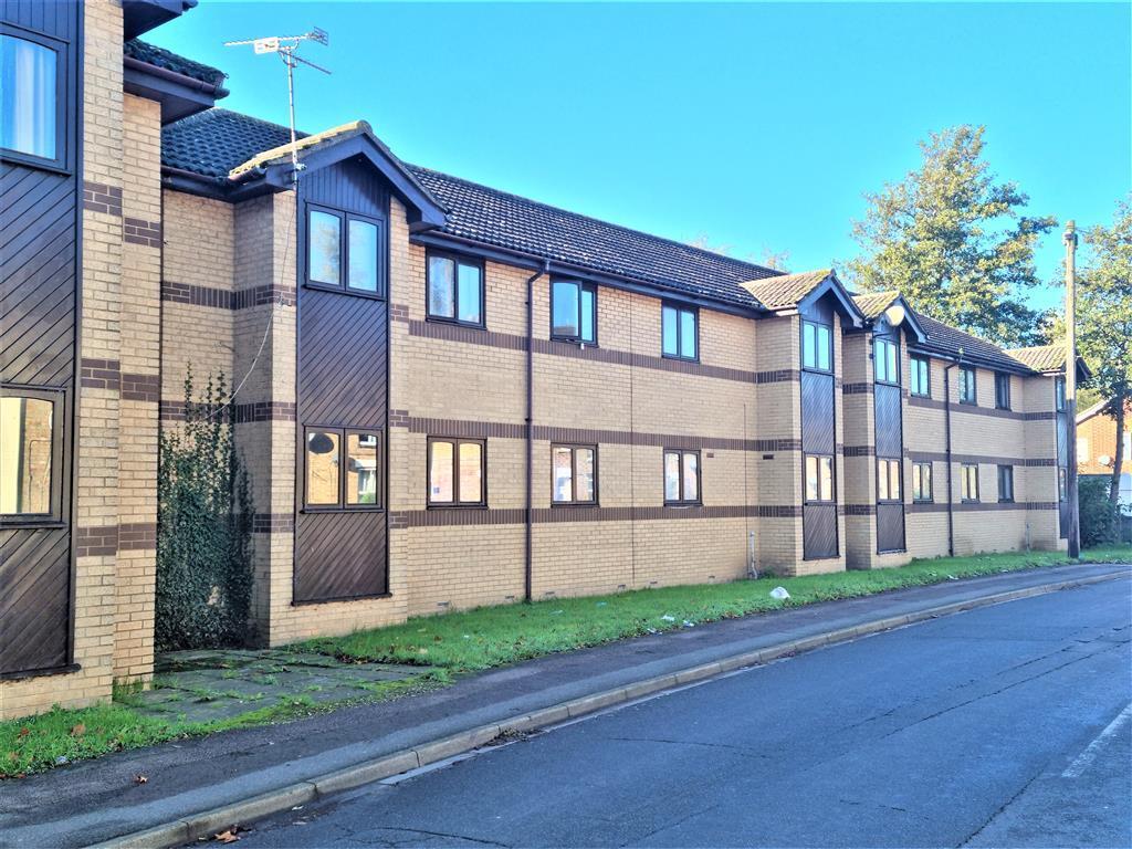 Flat Gordon Court in Fenland District