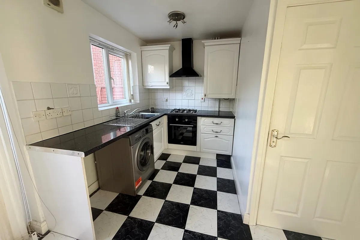 House Scrooby Close in Doncaster