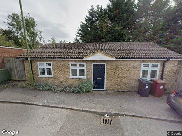 Room St. Francis Close in Hertsmere