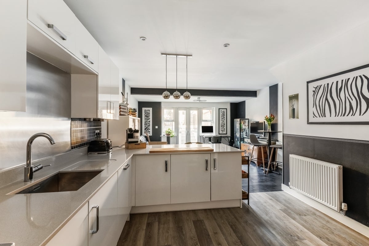 House Olive Close in Horsham