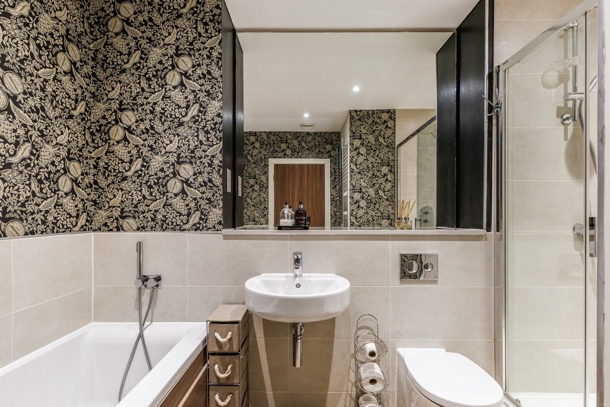House Olive Close in Horsham