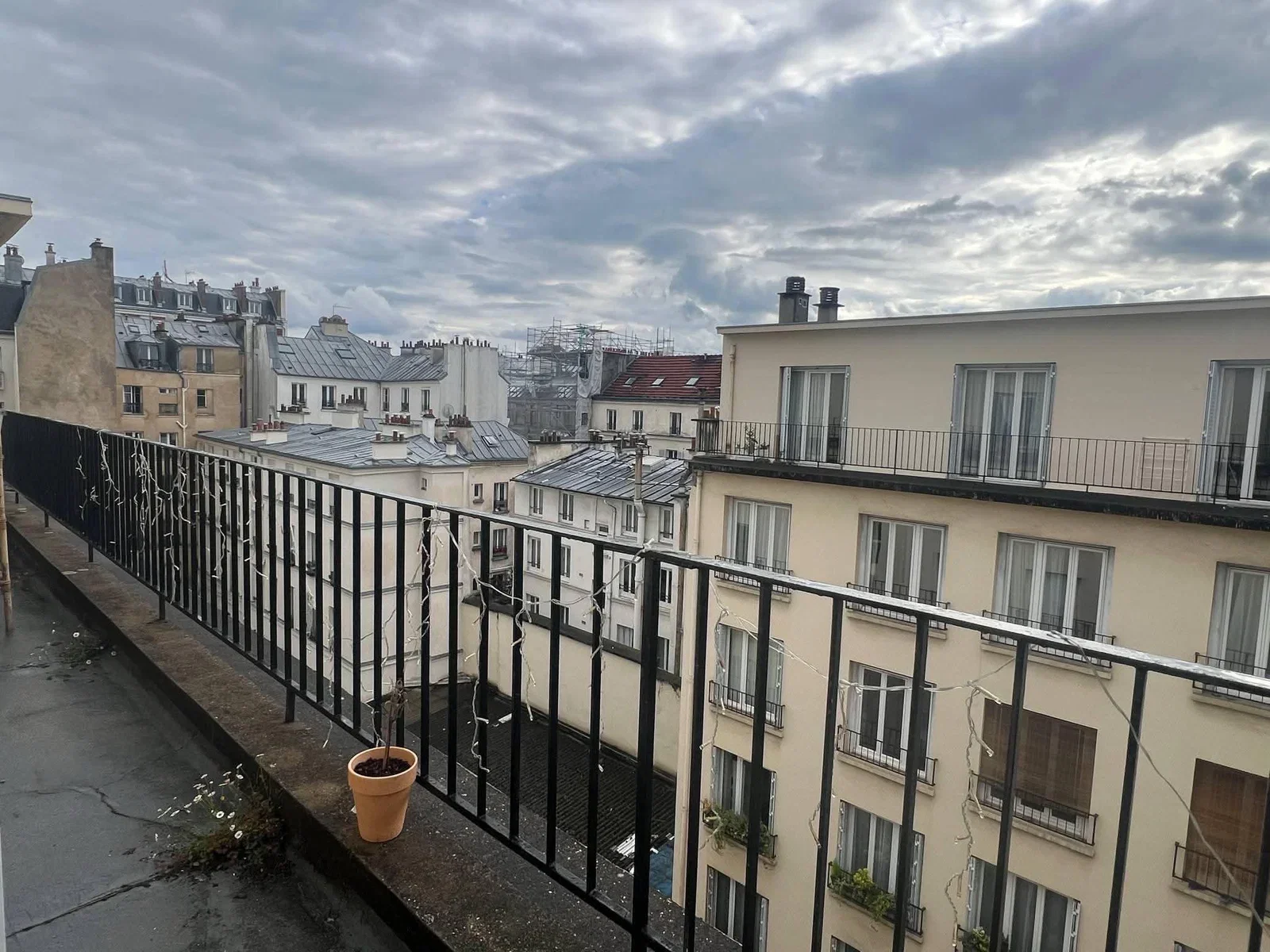 Room Avenue Parmentier in Paris