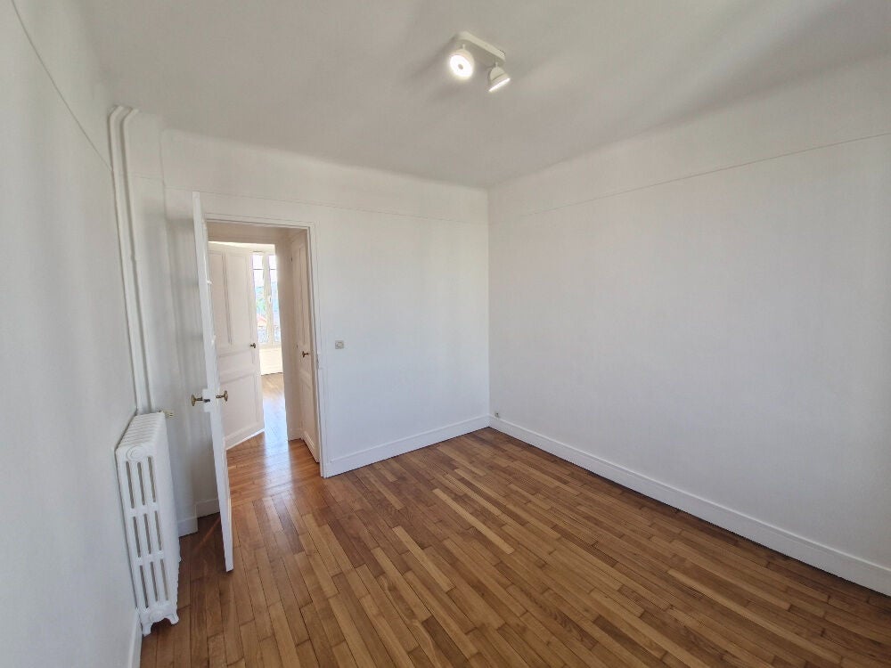 Flat Rue Lienard in Rueil-Malmaison