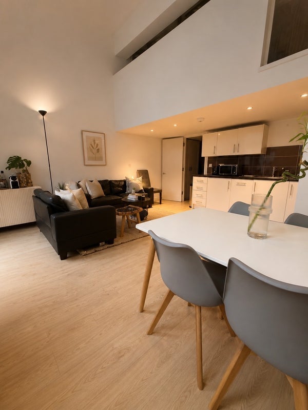 Room Holbrook Road in Greater London