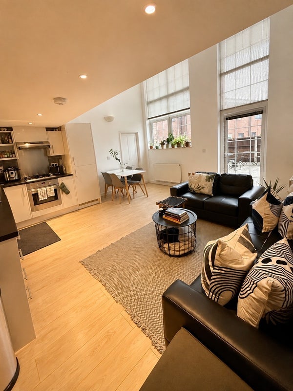 Room Holbrook Road in Greater London