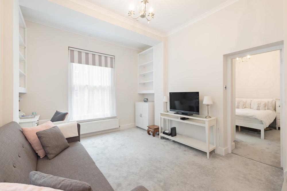Flat Nevern Square in Greater London