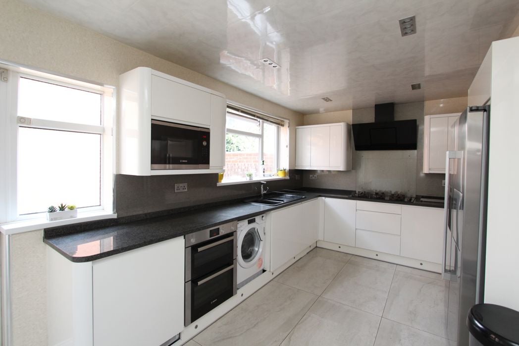 Room Clifton Road in Newcastle upon Tyne