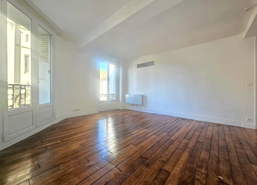 Appartement Place de la République à Vanves