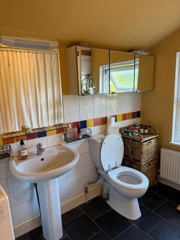 Room Freemantle Road in Bristol