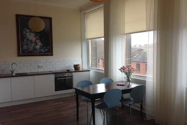 Flat Ingram Street in Glasgow
