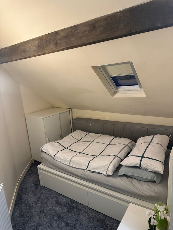 Room Robey Street in Sheffield