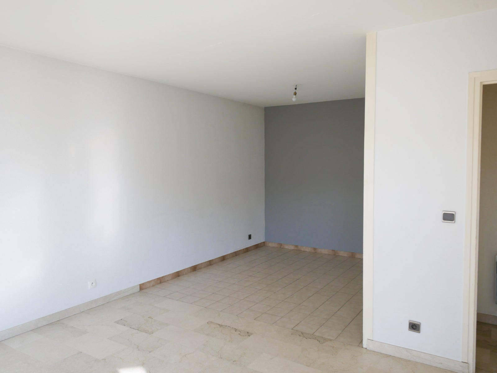 Flat Rue Louis Revon in Annecy