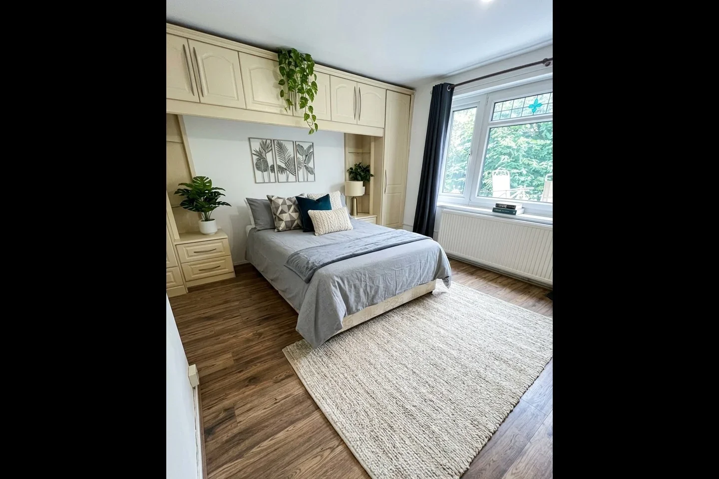 Room Penderyn Way in Greater London
