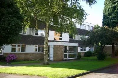 Flat Milcote Road in Metropolitan Borough of Solihull