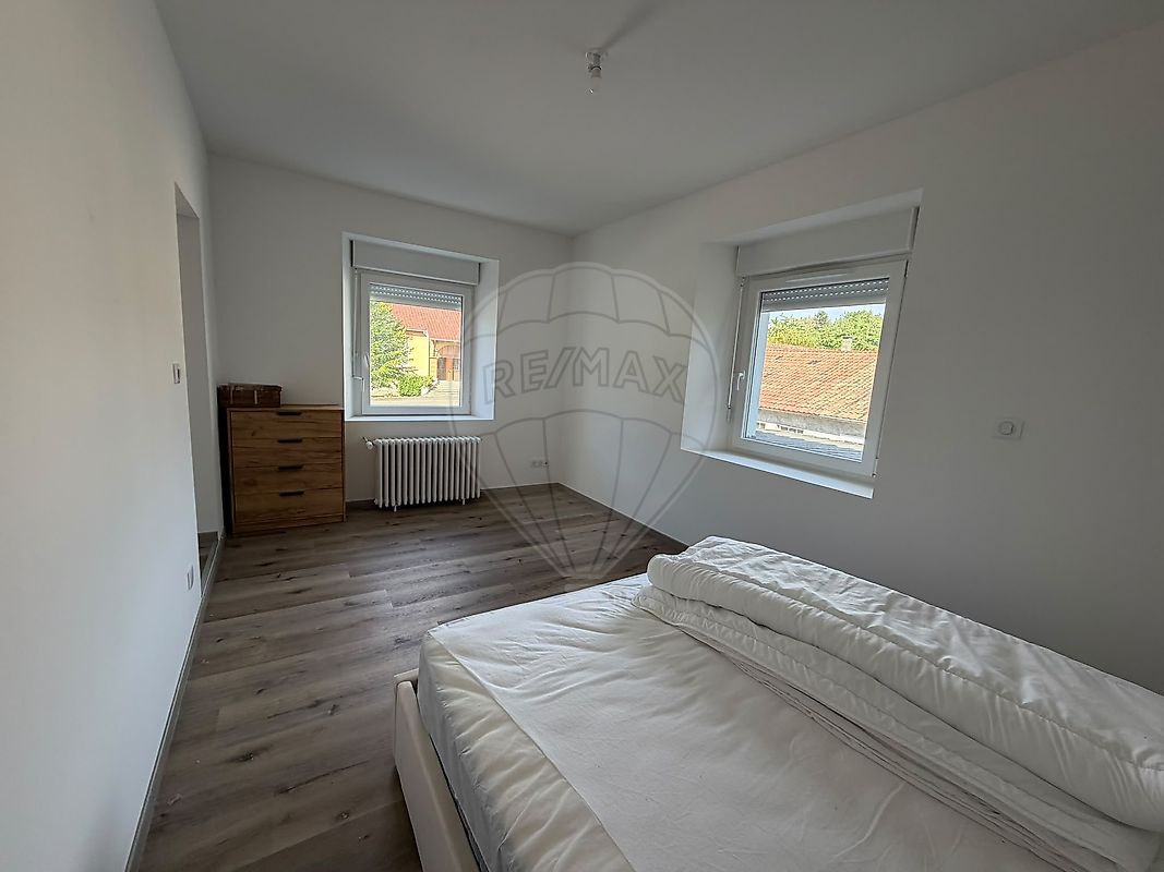 Flat Rue de Dung in Bart