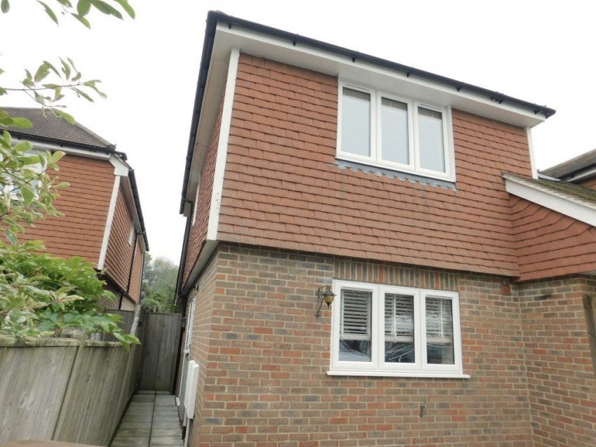 House Hastings Road in Rother