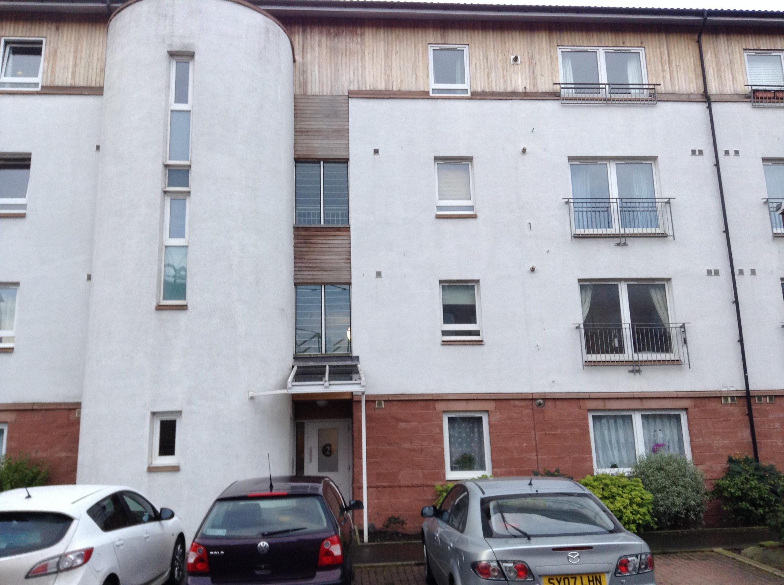 Flat Albion Gardens in City of Edinburgh