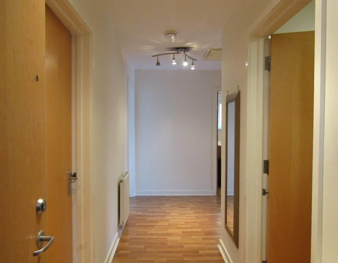 Flat Albion Gardens in City of Edinburgh