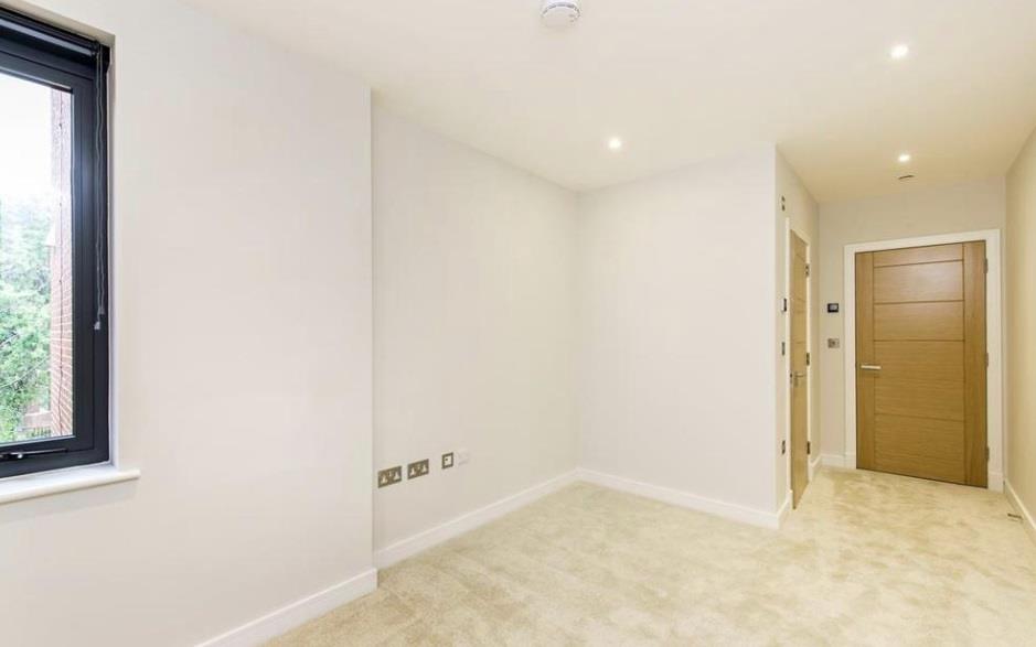 Flat Finchley Road in London