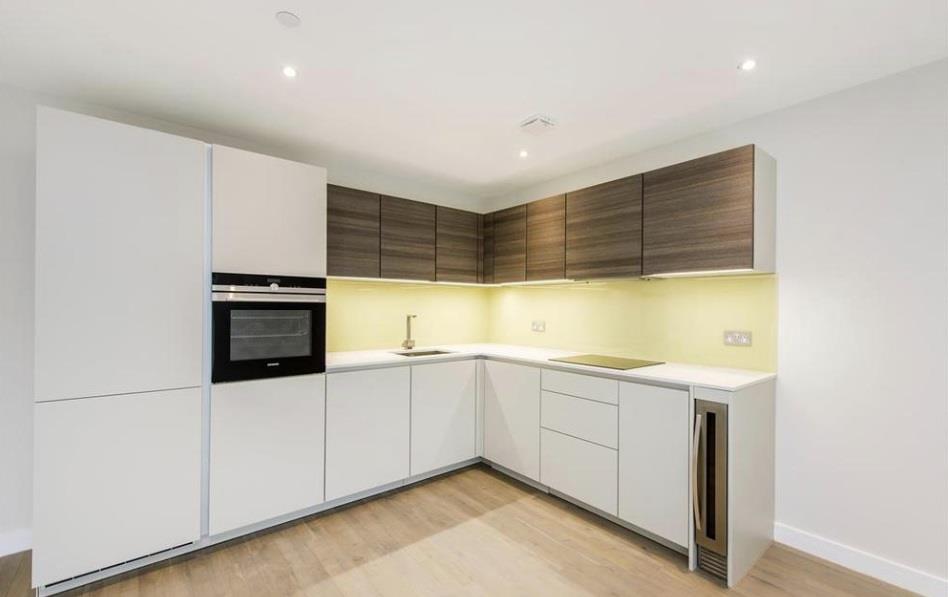 Flat Finchley Road in London