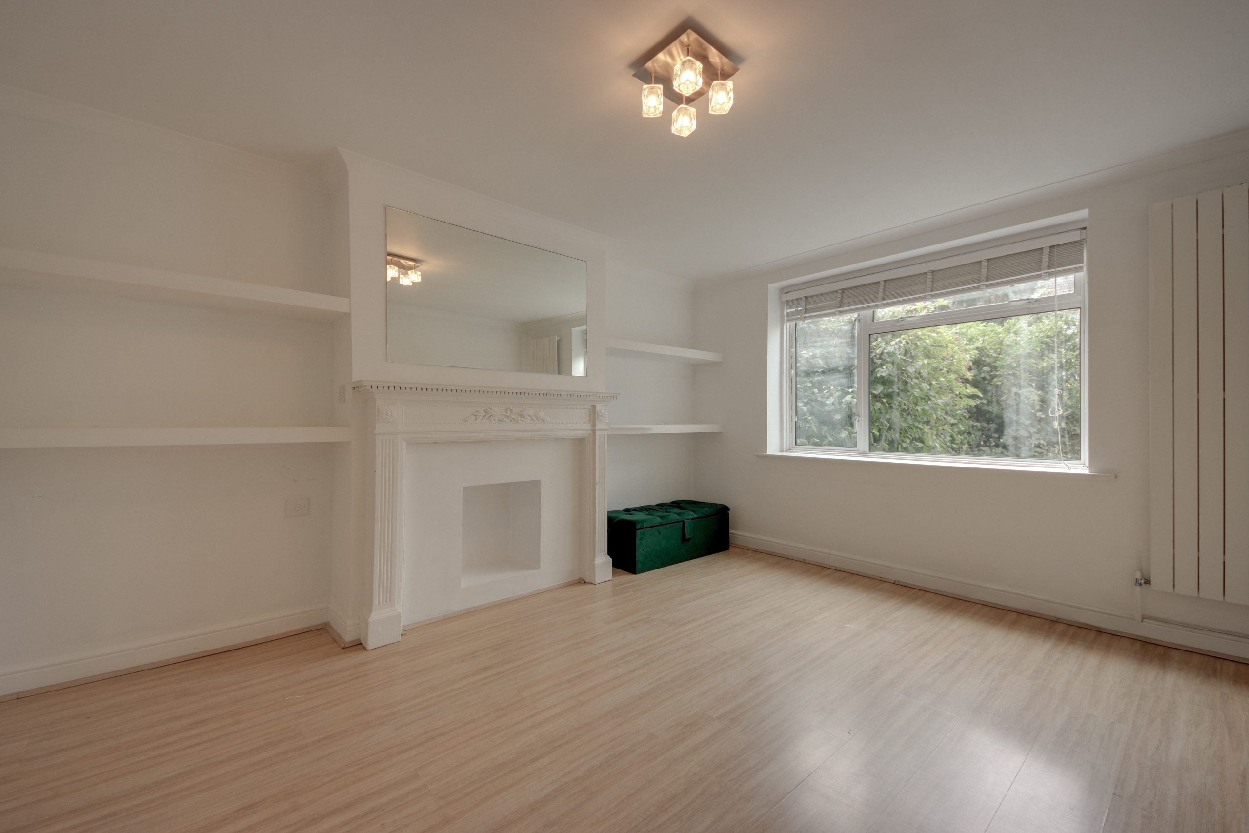 Flat Perry Mead in Hertsmere