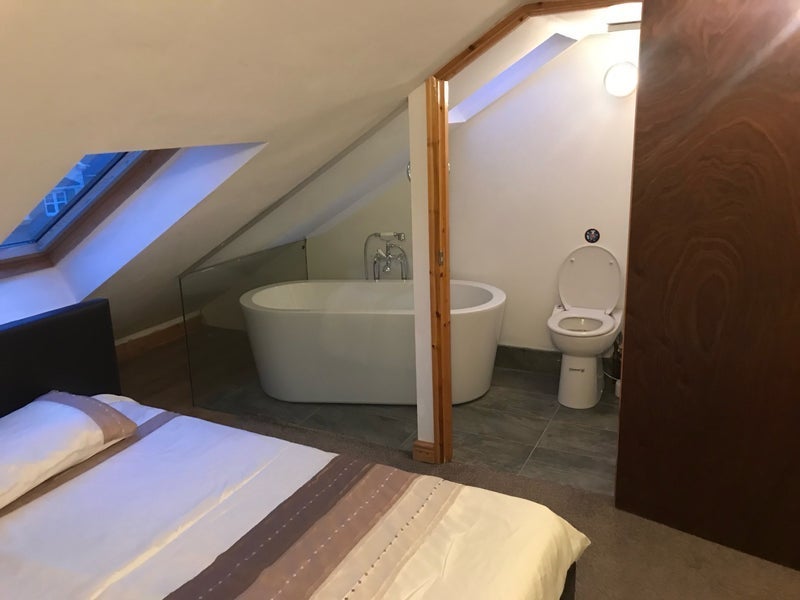 Room Aylesbury Road in Greater London