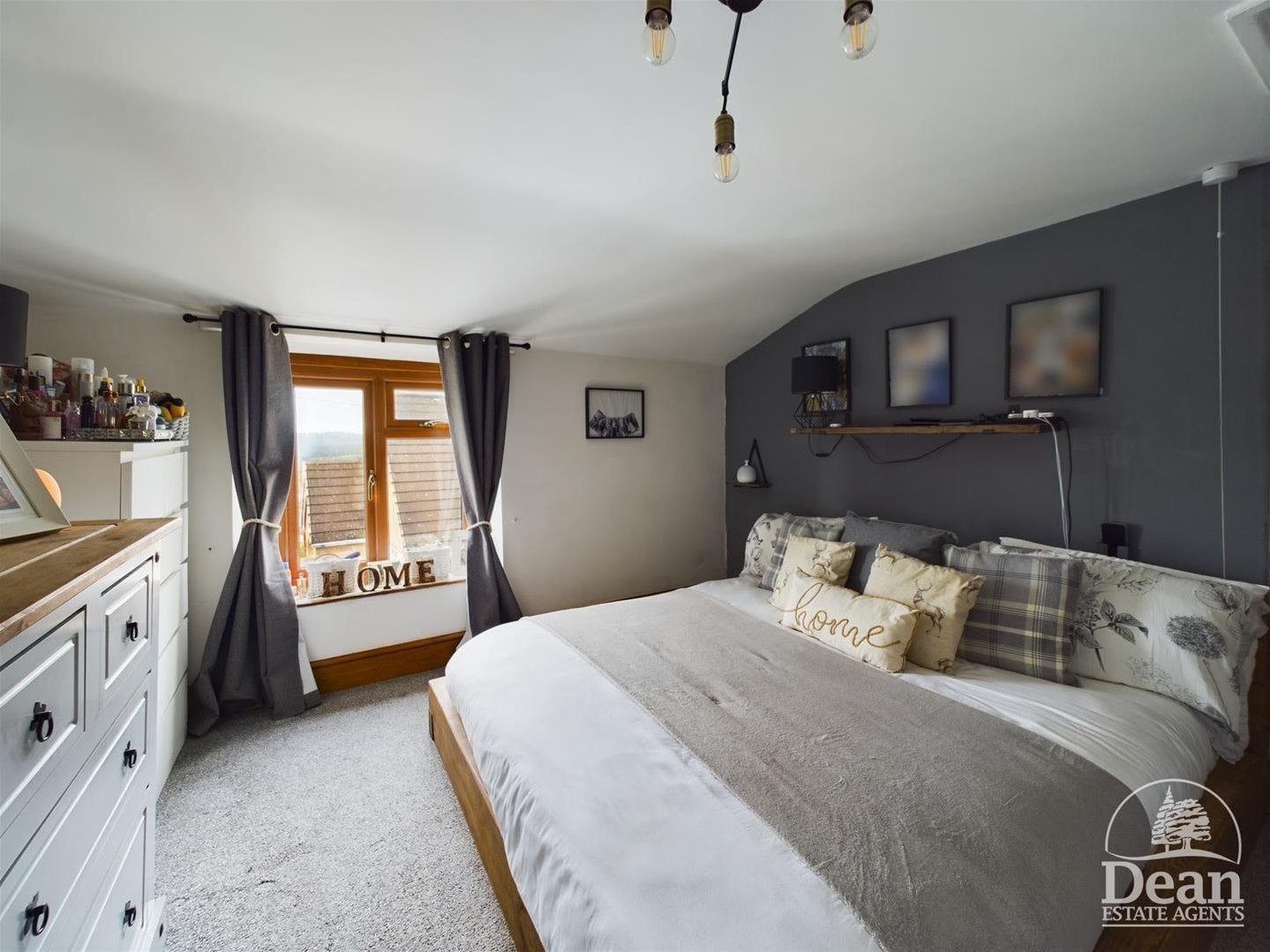 House Meendhurst Road in Forest of Dean