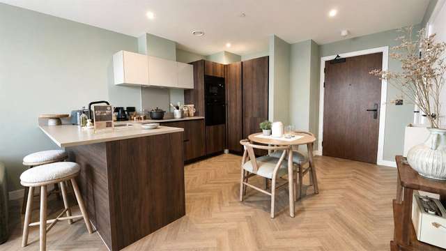 Flat James Watt Queensway in Birmingham