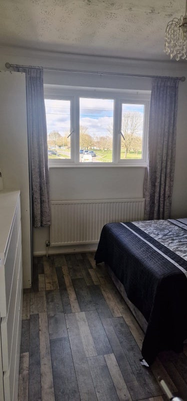 Room Coldnailhurst Avenue in Braintree