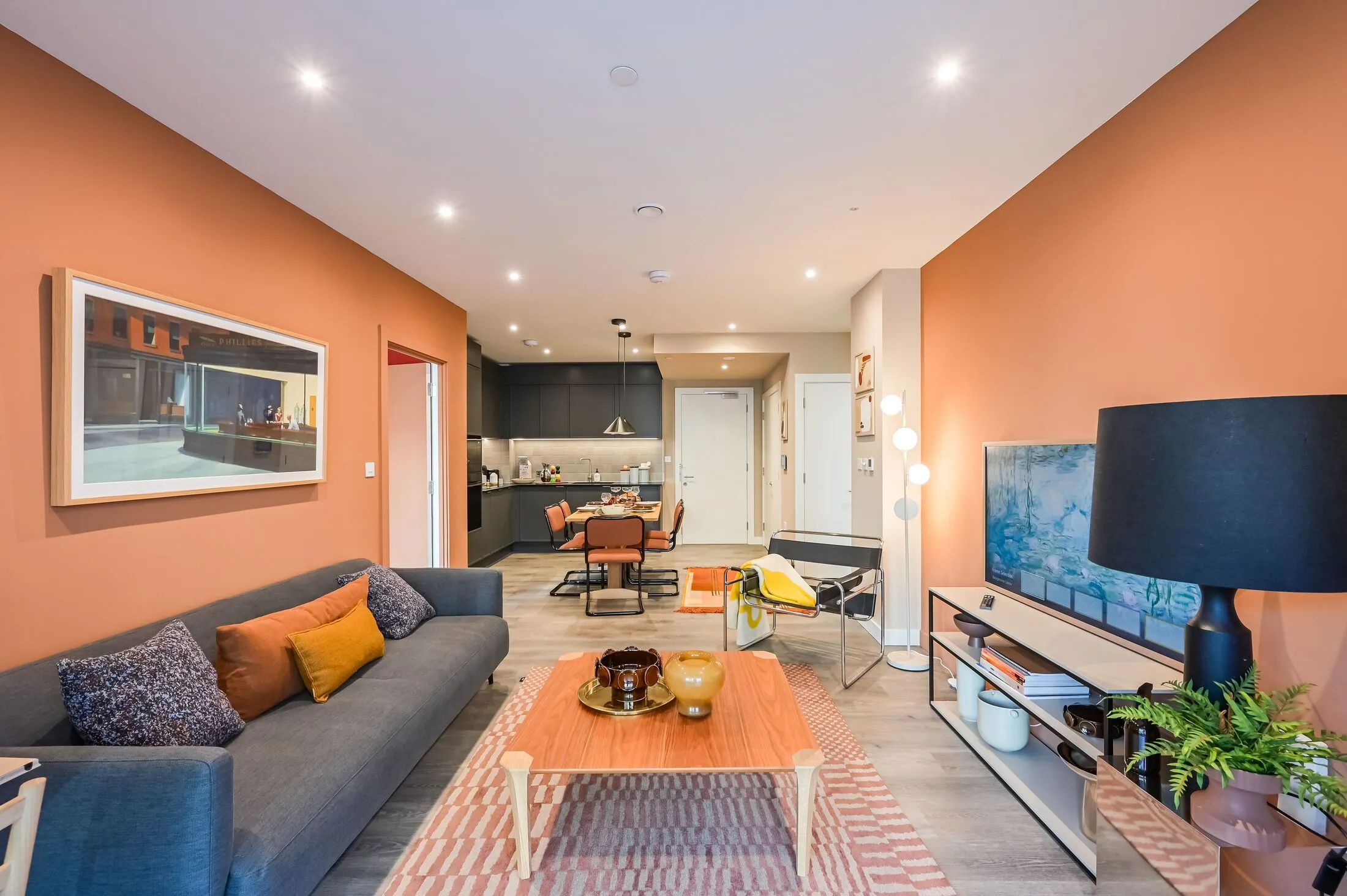 Flat Cherry Park Lane in Greater London