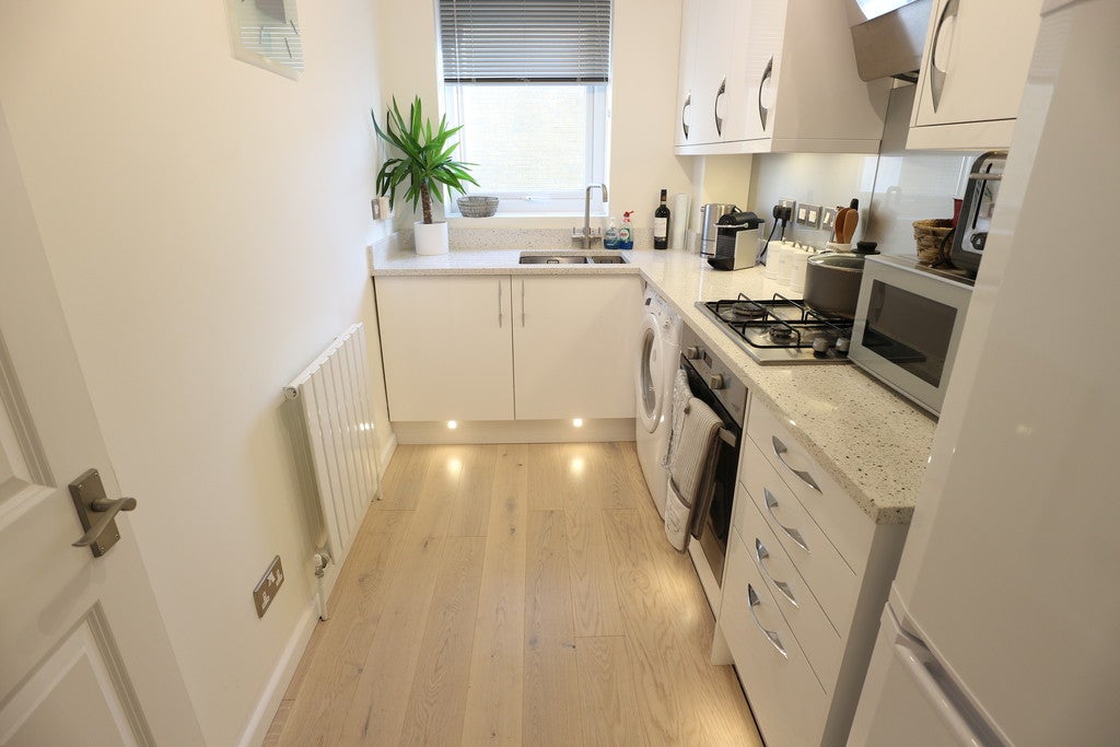 Flat The Strand in Roedean