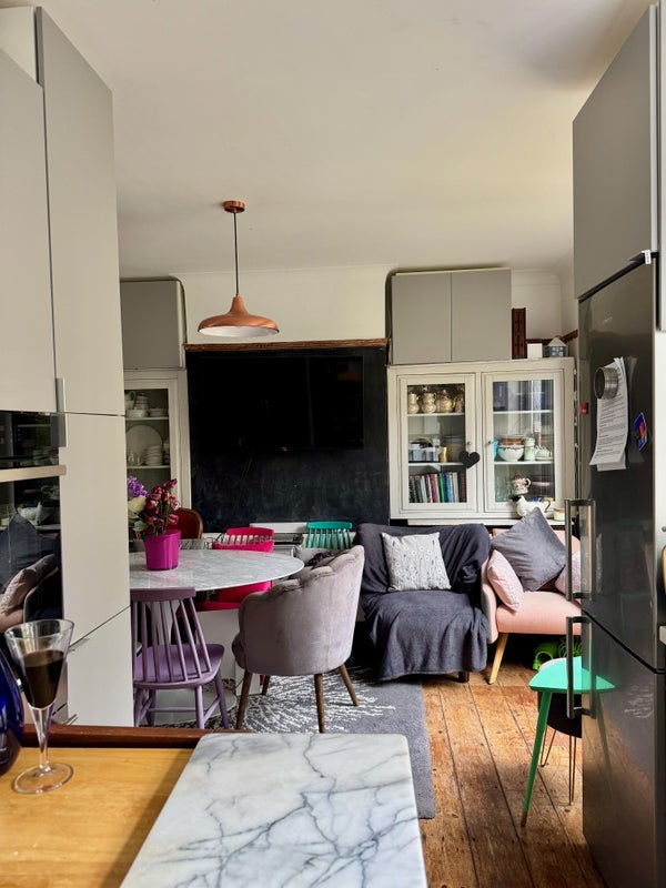 Room Claverdale Road in Greater London