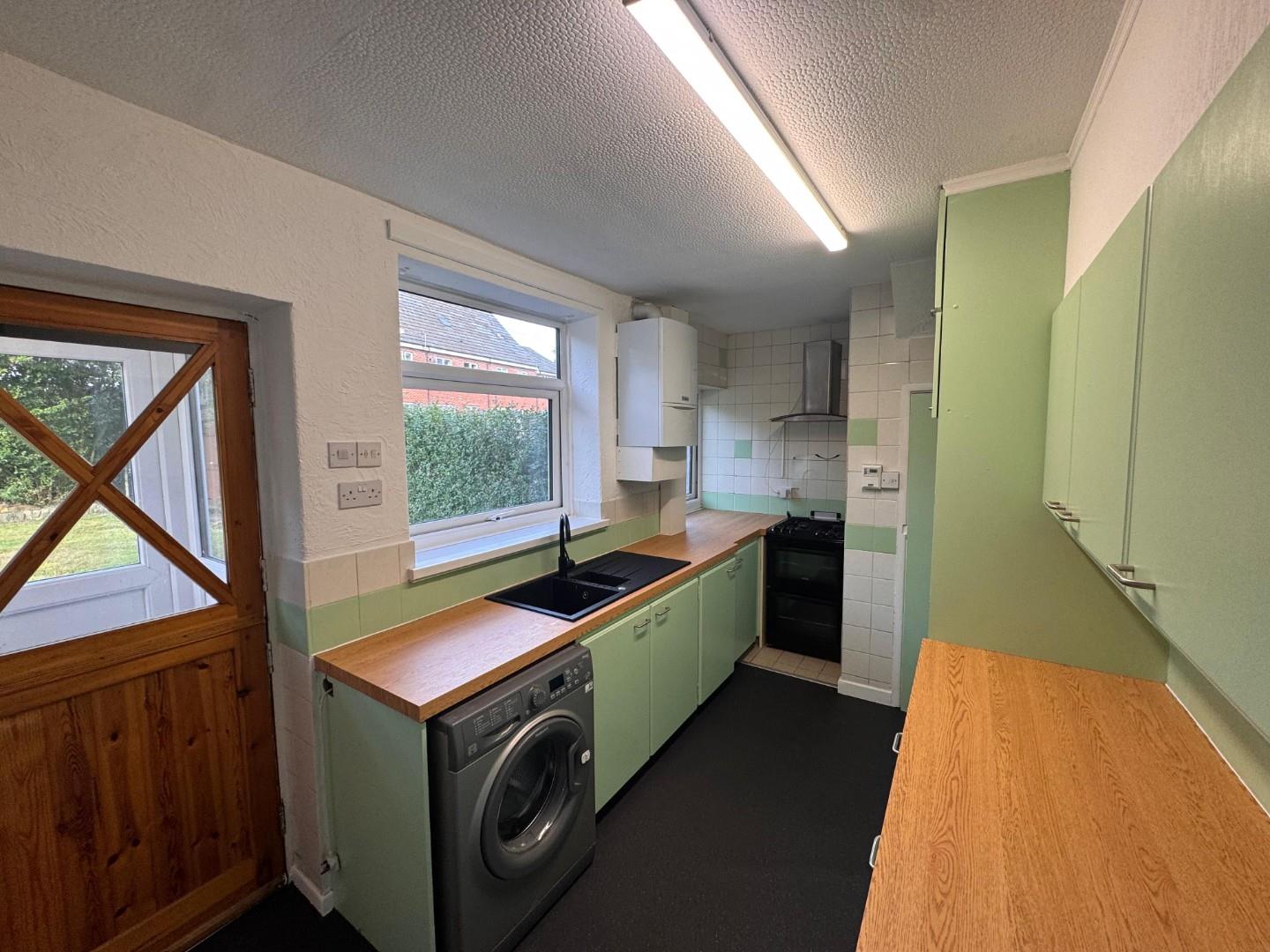 House Blenmar Close in Radcliffe