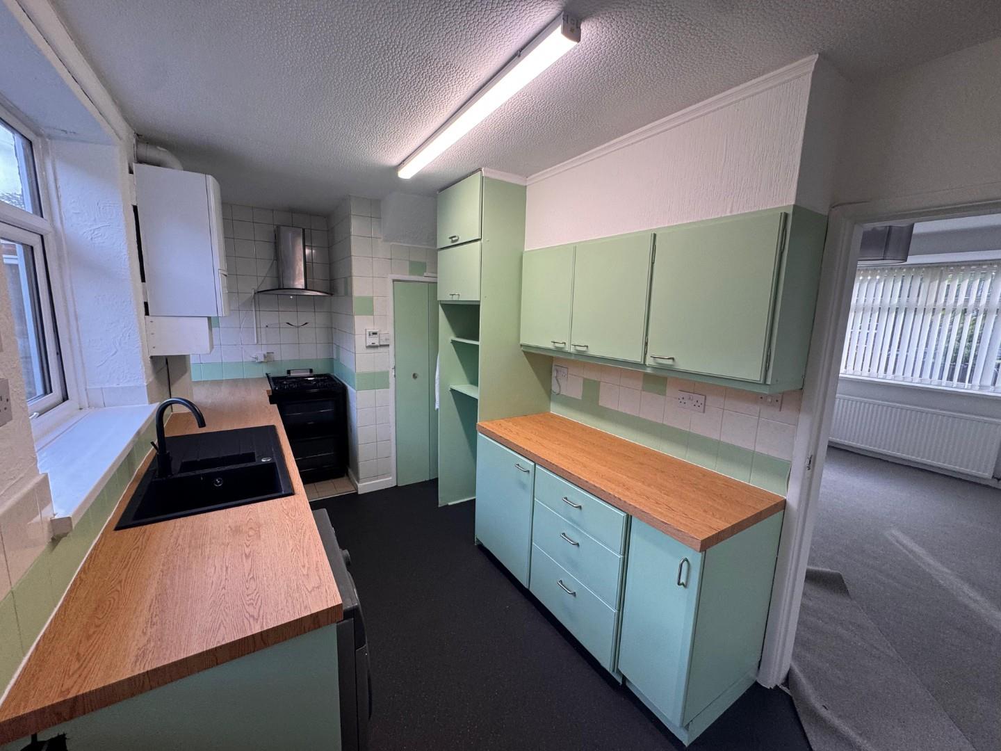 House Blenmar Close in Radcliffe