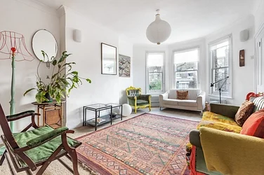Flat Bennett Park in Greater London