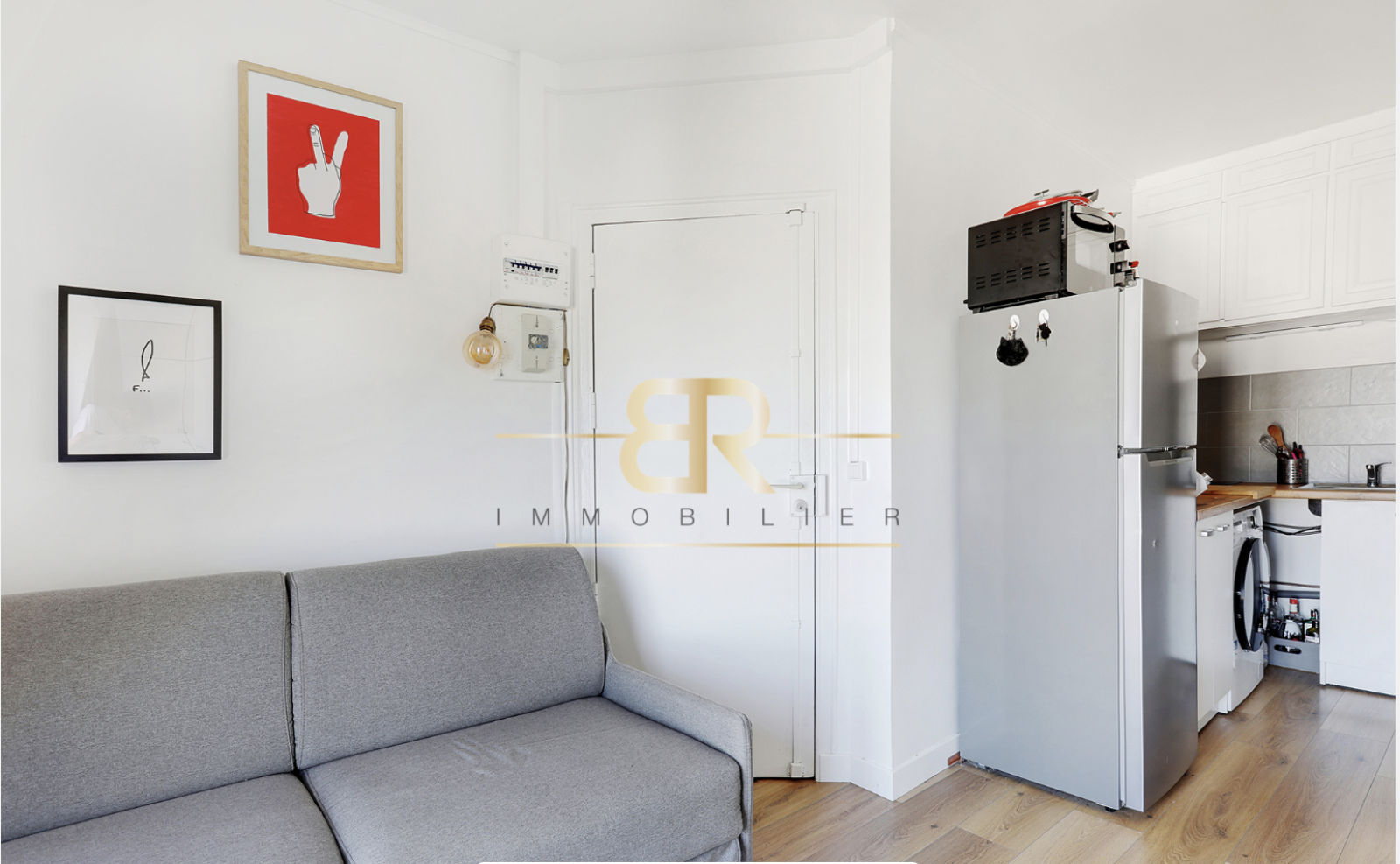 Appartement Place Charles de Gaulle à Paris