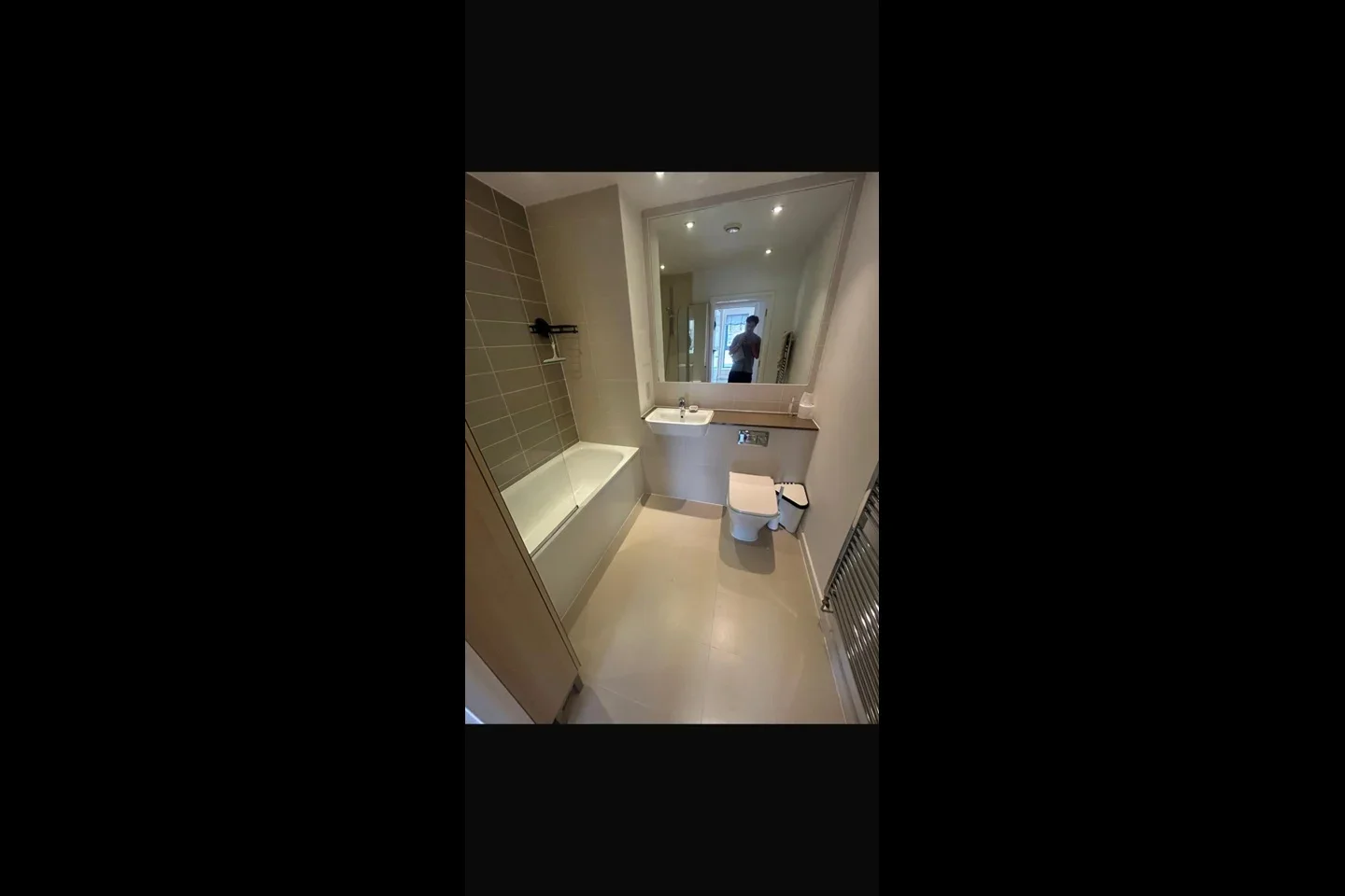 Room Rushton Walk in Greater London