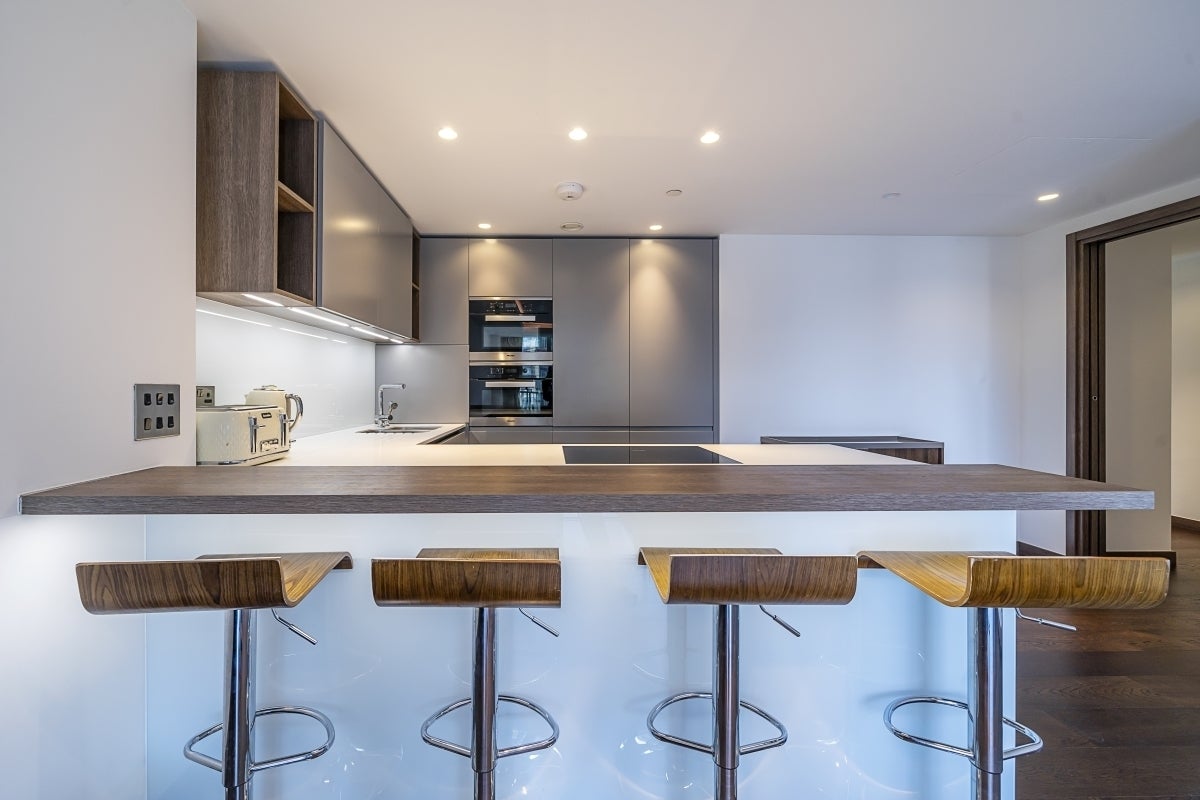 Flat Rosewood Walk in City of Westminster
