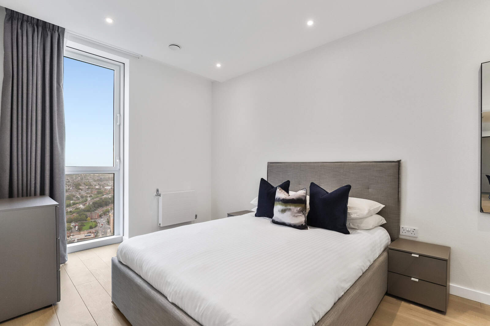 Flat Fortunes Walk in Greater London