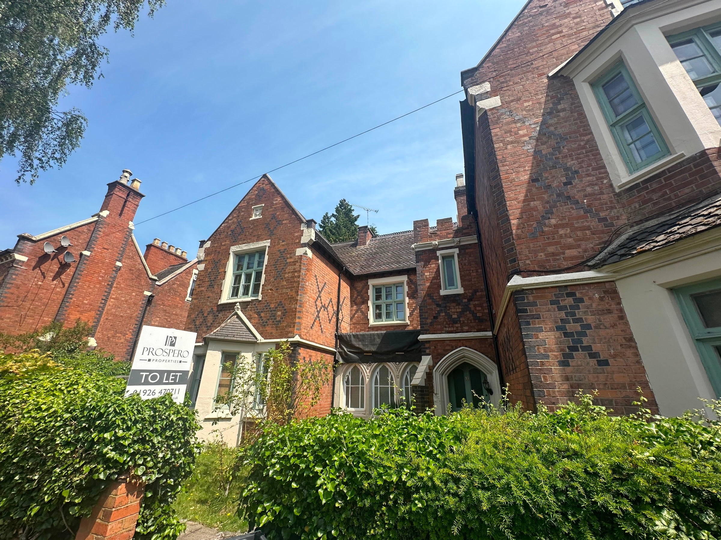 Flat St Mary's Road in Royal Leamington Spa