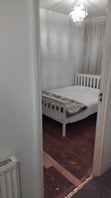 Room Stanswood Gardens in Greater London