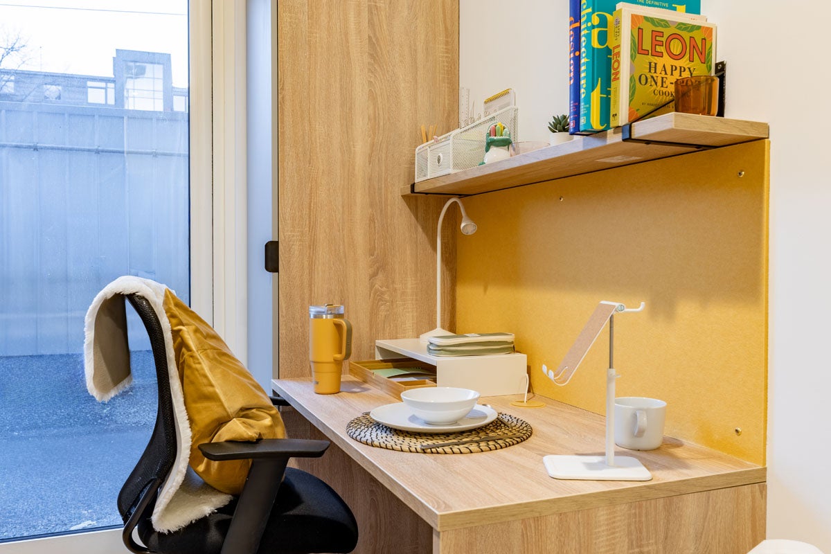 Room Station Road in Sandy