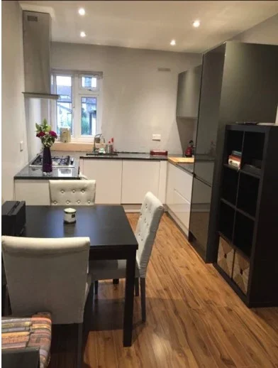 Room Ashlin Road in Greater London