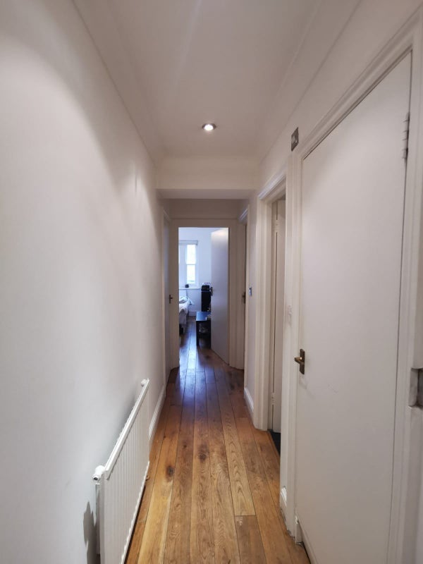 Room Harrow Road in City of Westminster
