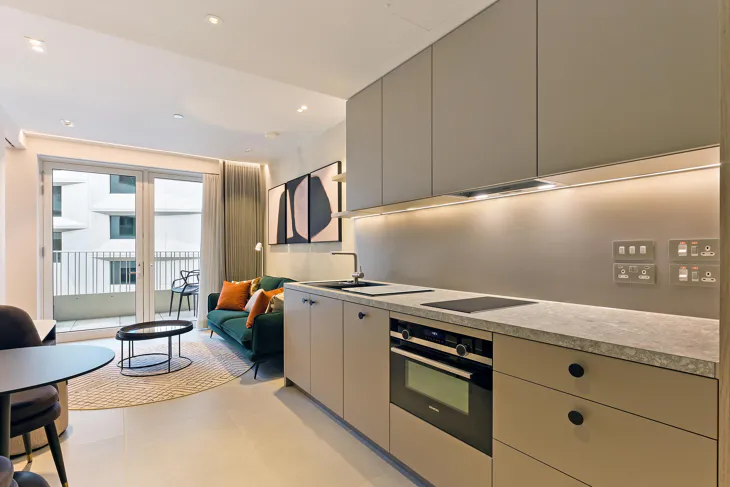 Flat Lewis Cubitt Walk in Greater London