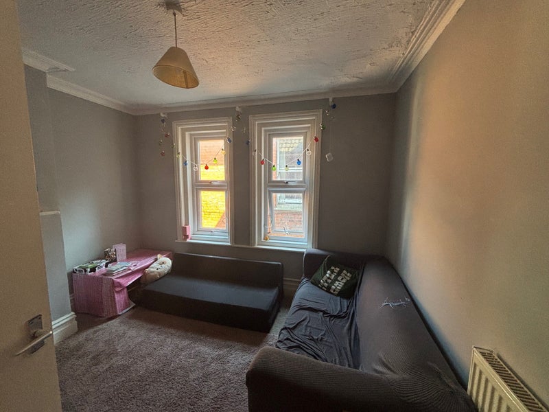Room Wimborne Road in Bournemouth